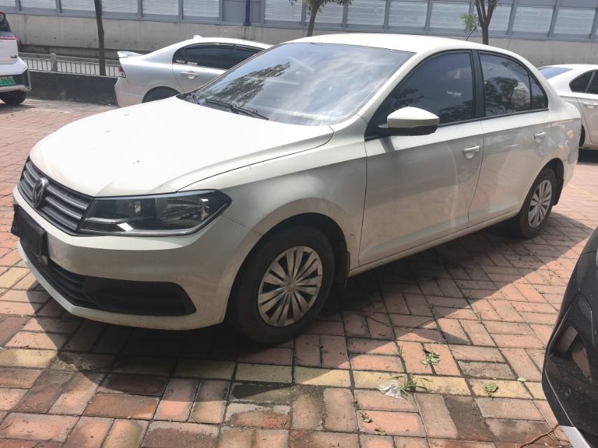Volkswagen Santana 2020 car image 