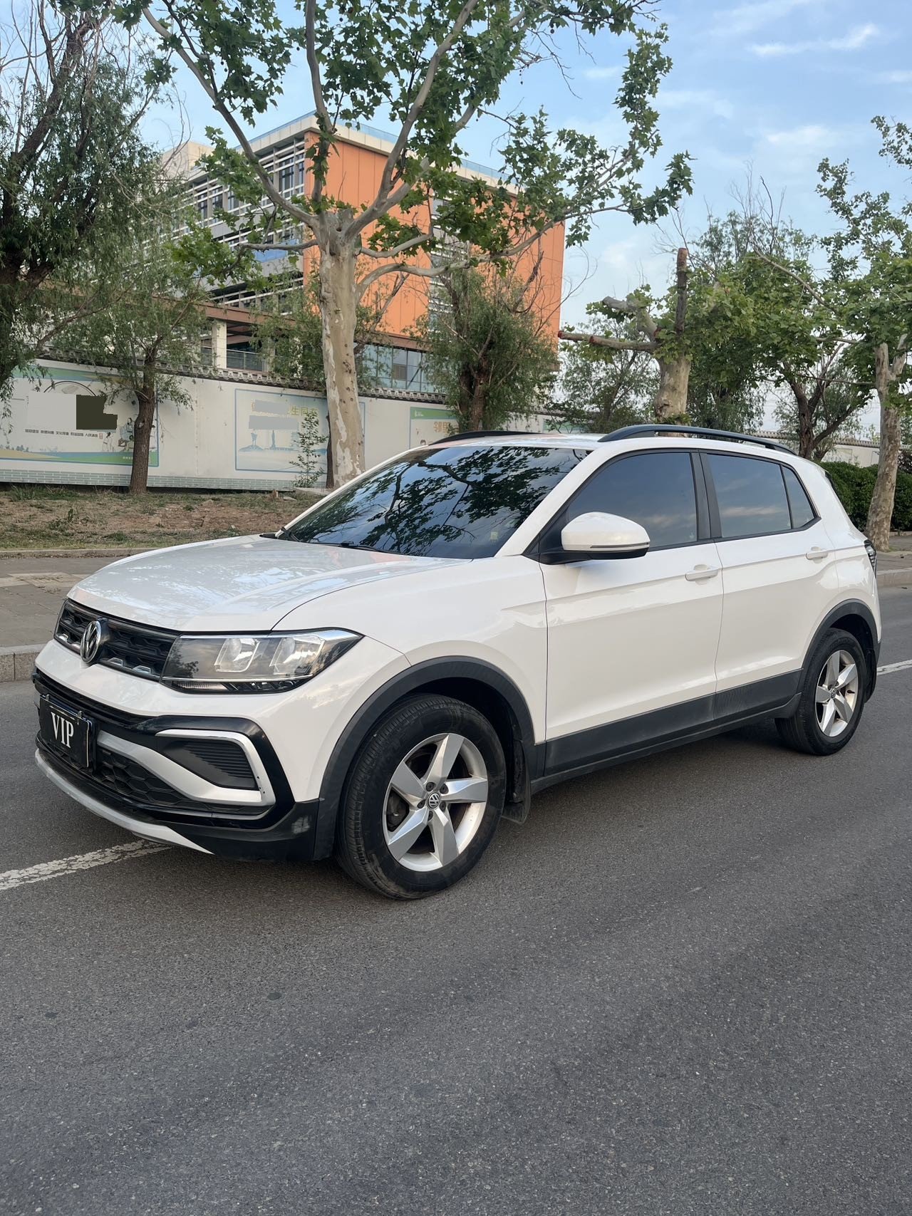 Volkswagen T-Cross 2020 car image 