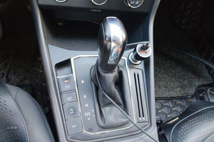 Volkswagen Lavida 2021 car image #16