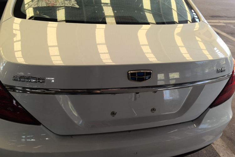 GEELY Emgrand 2017 immagine di auto #6