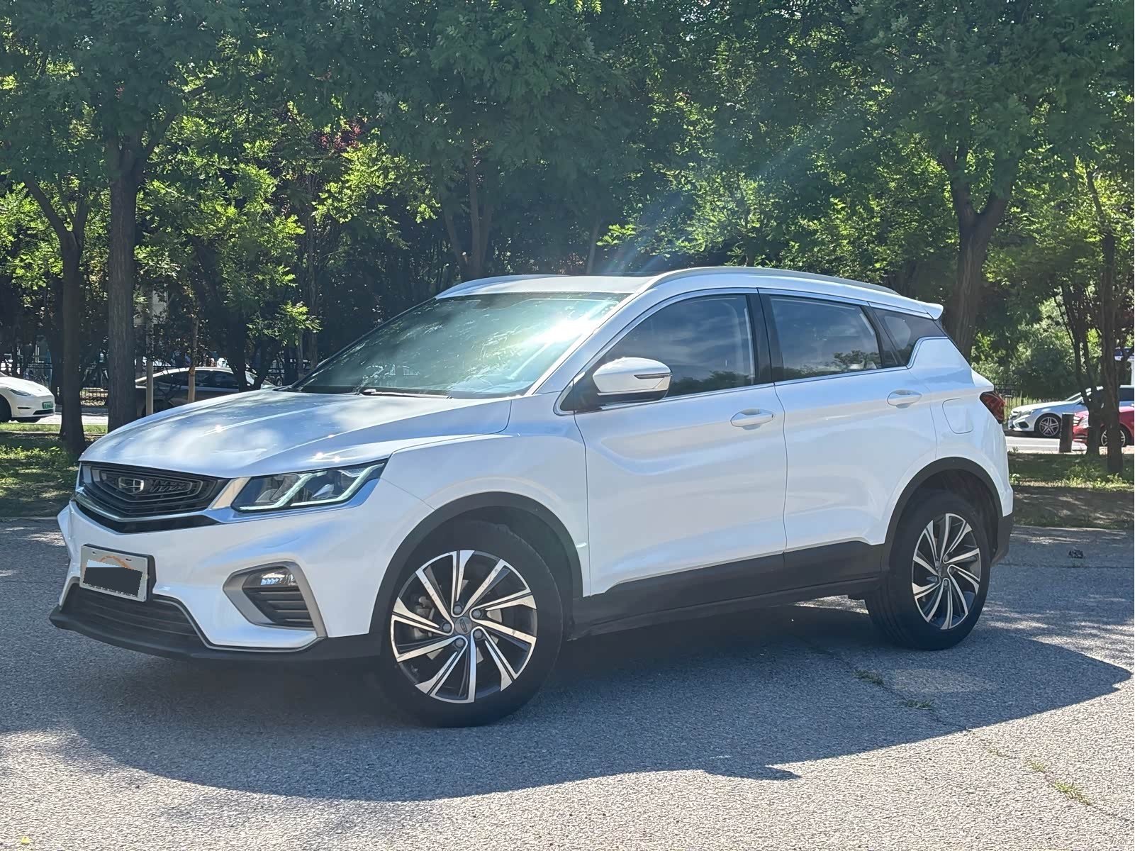 GEELY Coolray 2019 GEELY Coolray 2019 car image