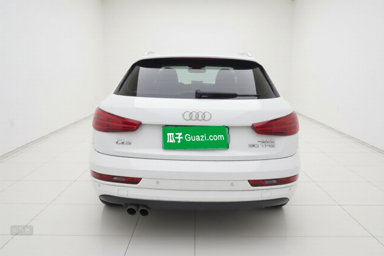 Audi Q3 2017 car image #6