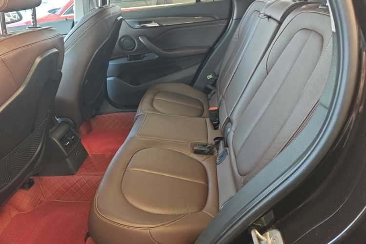 BMW X1 2019 #17 BMW X1 2019 car image #17