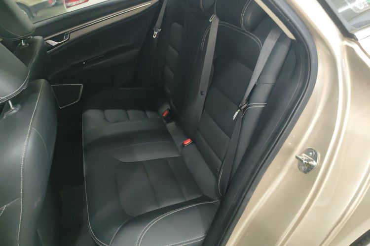 GEELY Emgrand GL 2018 car image #17