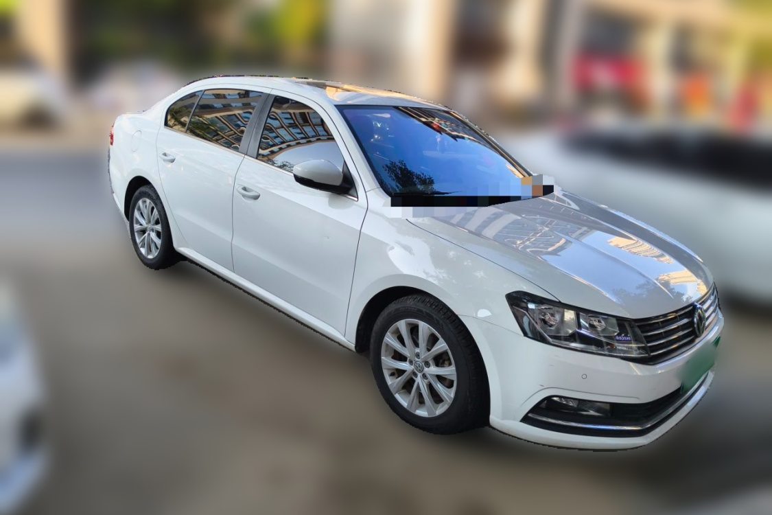 Volkswagen Lavida 2018 car image #2