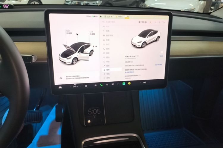 Tesla Model Y 2022 #13 Tesla Model Y 2022 car image #13