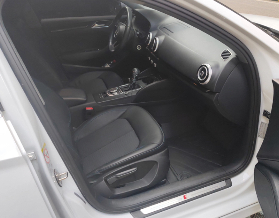 Audi A3 2018 car image #4