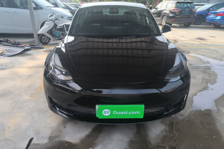 Tesla Model 3 2021 car image #3