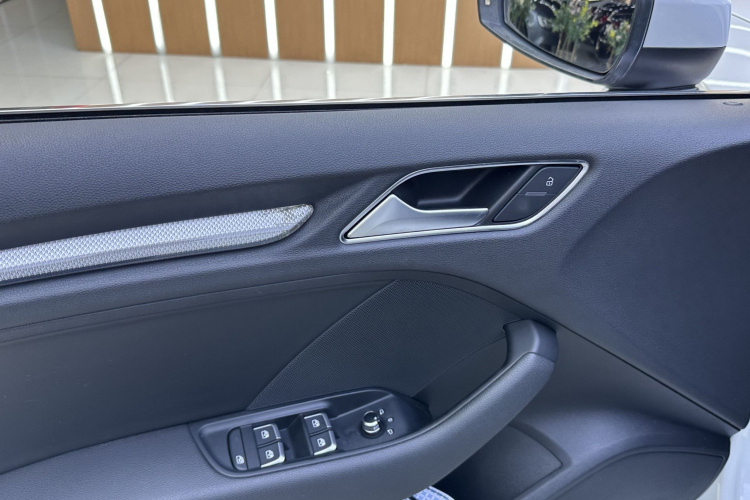 奥迪 奥迪A3 2019 汽车图片 #19