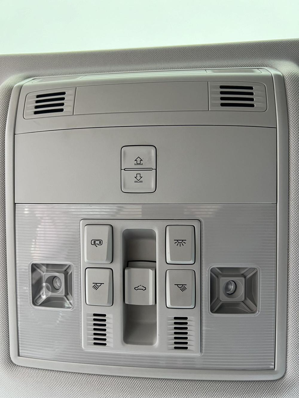 Volkswagen Tharu 2022 car image #13