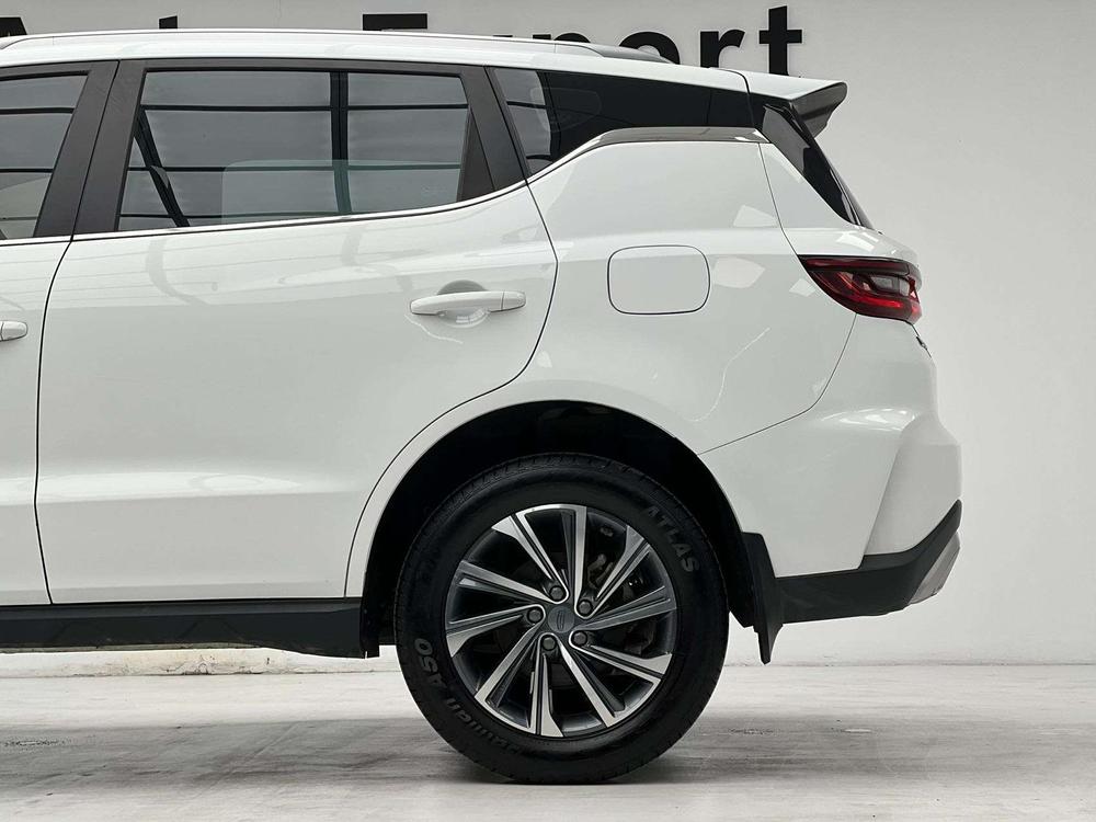 GEELY Vision X6 2022 car image #12