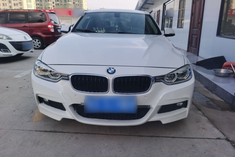 BMW 3 Series 2019 #3 BMW 3 Series 2019 car image #3
