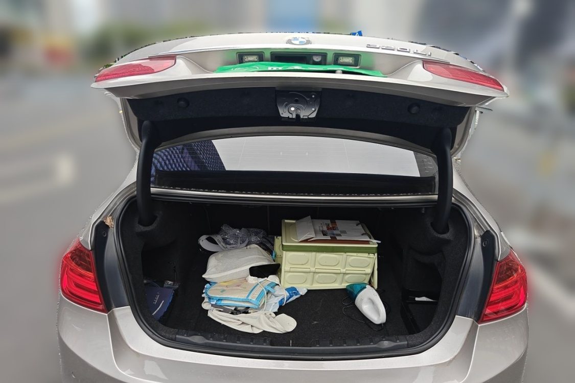 BMW 3 Series 2013 #8 BMW 3 Series 2013 car image #8