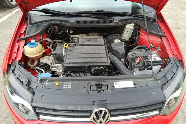 Volkswagen Polo 2018 car image #20