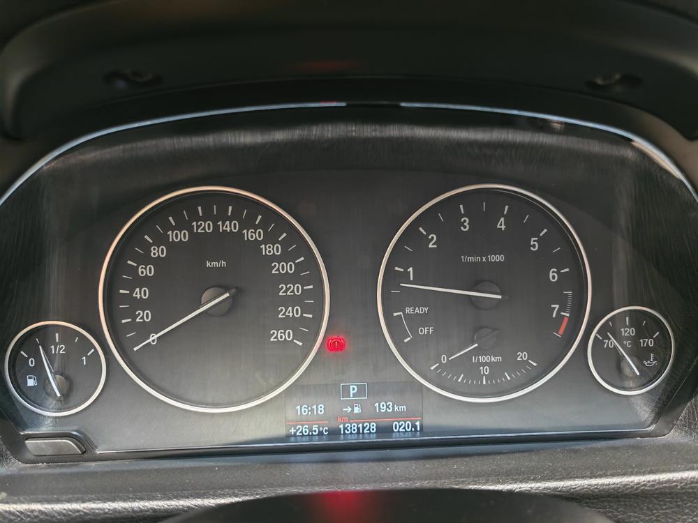 BMW 3 Series 2014 car image #7