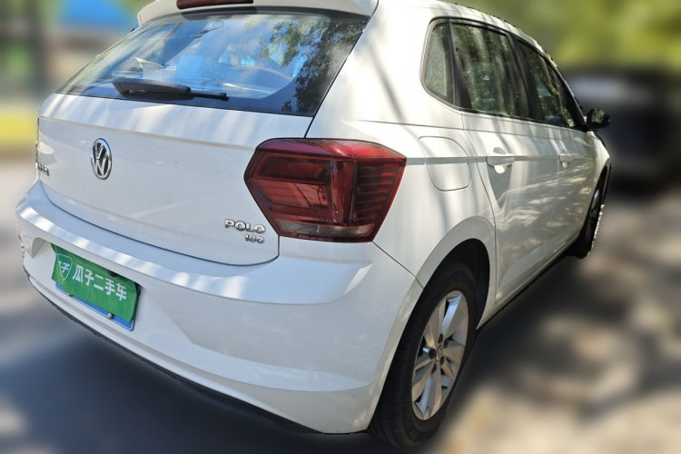 Volkswagen Polo 2019 car image #7
