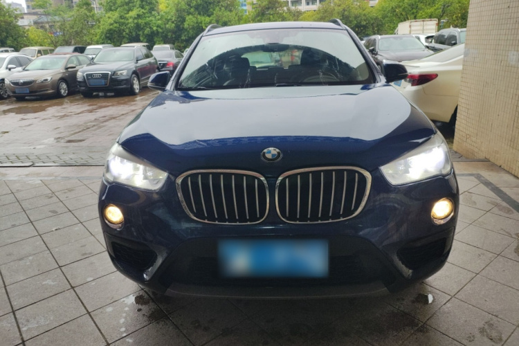 BMW X1 2019 #3 BMW X1 2019 car image #3