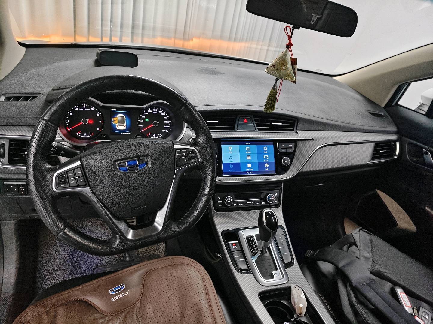 2017 #4 2017 car image #4