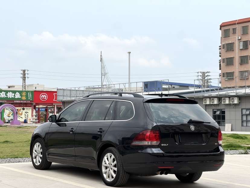 Volkswagen Golf (Imported) 2012 #7 Volkswagen Golf (Imported) 2012 car image #7