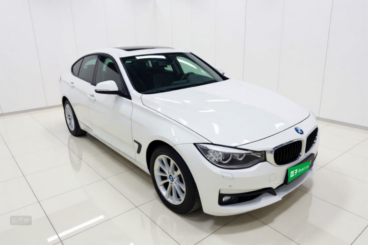 BMW 3 Series GT 2016 صورة سيارة #4