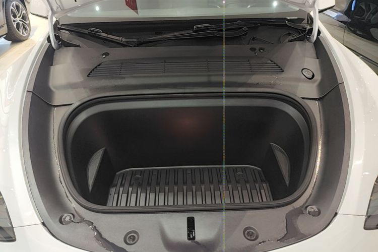 Tesla Model Y 2022 #20 Tesla Model Y 2022 immagine di auto #20