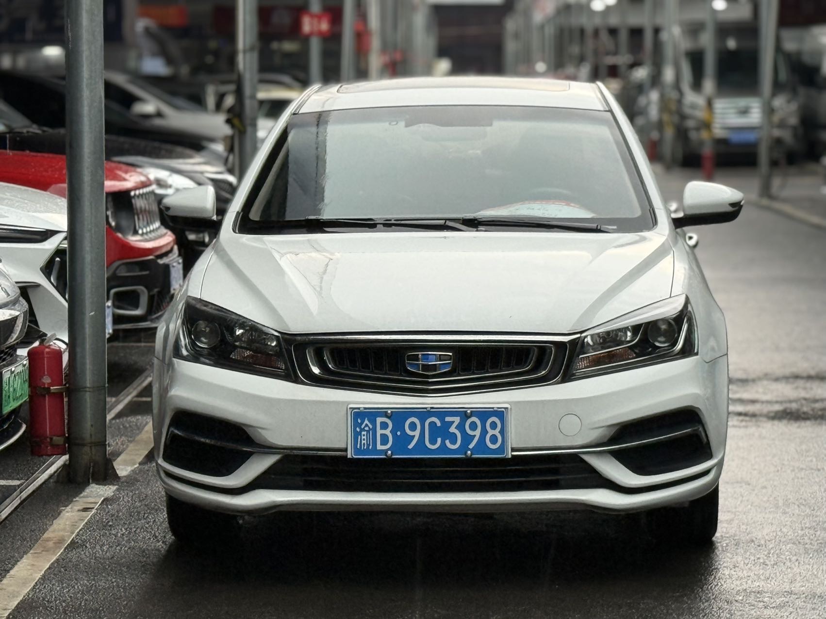 GEELY Emgrand 2018 car image #4