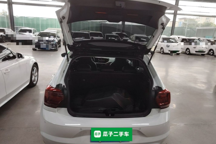 Volkswagen Polo 2023 car image #19