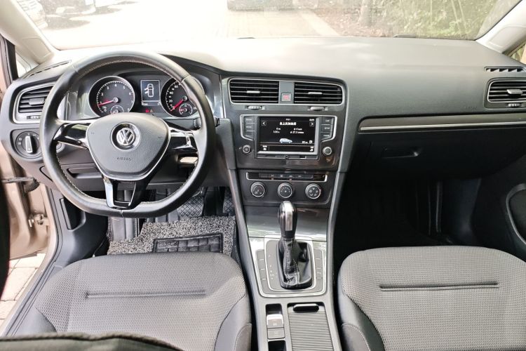 Volkswagen Golf 2017 #10 Volkswagen Golf 2017 car image #10