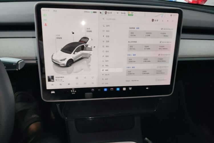 Tesla Model Y 2024 #13 Tesla Model Y 2024 immagine di auto #13