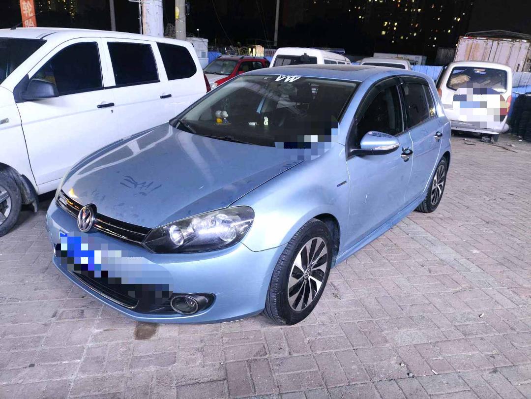 Volkswagen Golf 2013 Volkswagen Golf 2013 car image
