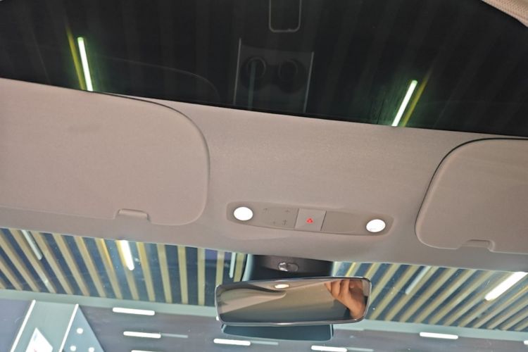 Tesla Model 3 2022 #20 Tesla Model 3 2022 car image #20