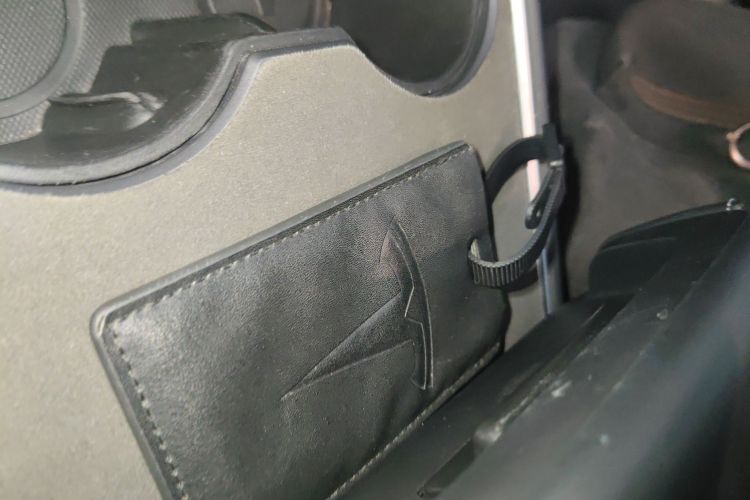 Tesla Model 3 2023 car image #9