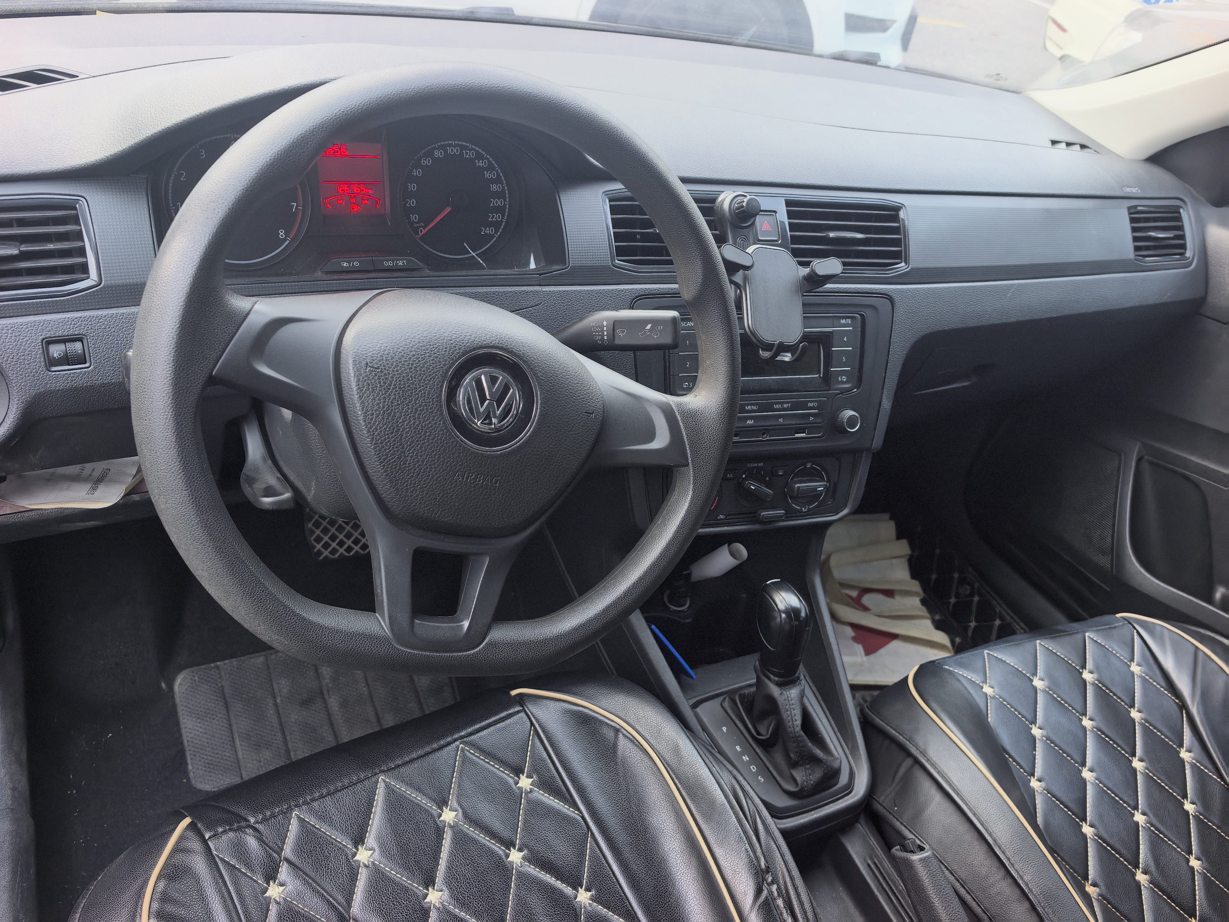 Volkswagen Santana 2018 image de voiture #9