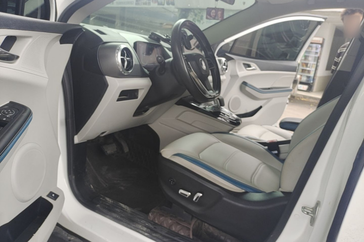 BYD Yuan Pro 2023 #16 BYD Yuan Pro 2023 صورة سيارة #16