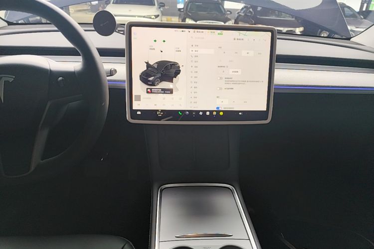 Tesla Model Y 2024 #13 Tesla Model Y 2024 immagine di auto #13
