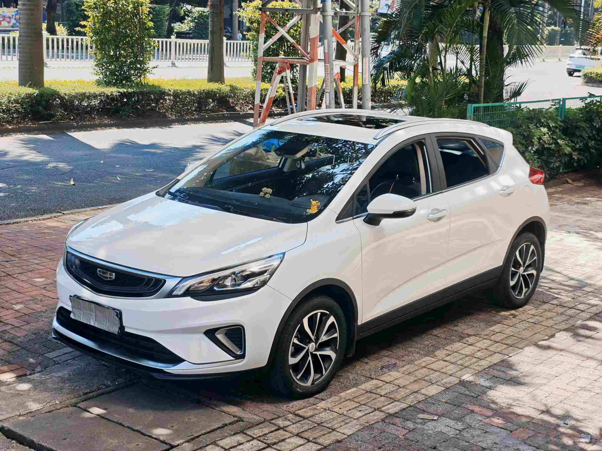 GEELY Emgrand GS 2019 immagine di auto #21