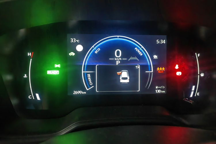 Toyota Corolla Cross 2024 immagine di auto #10