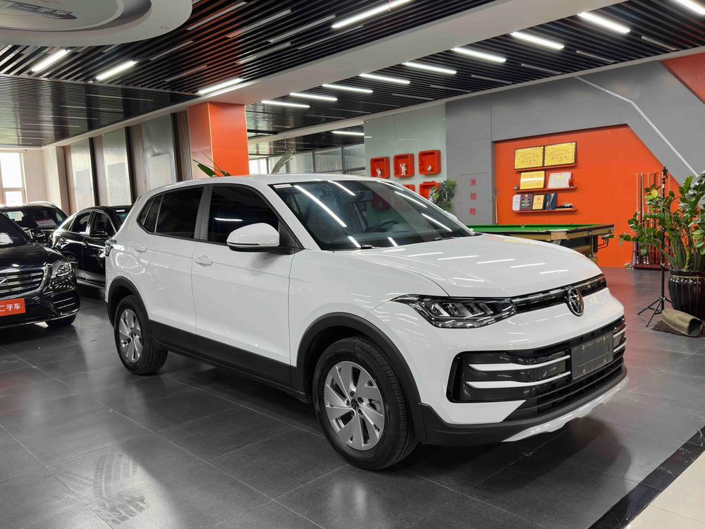 Volkswagen Tharu 2024 car image #3