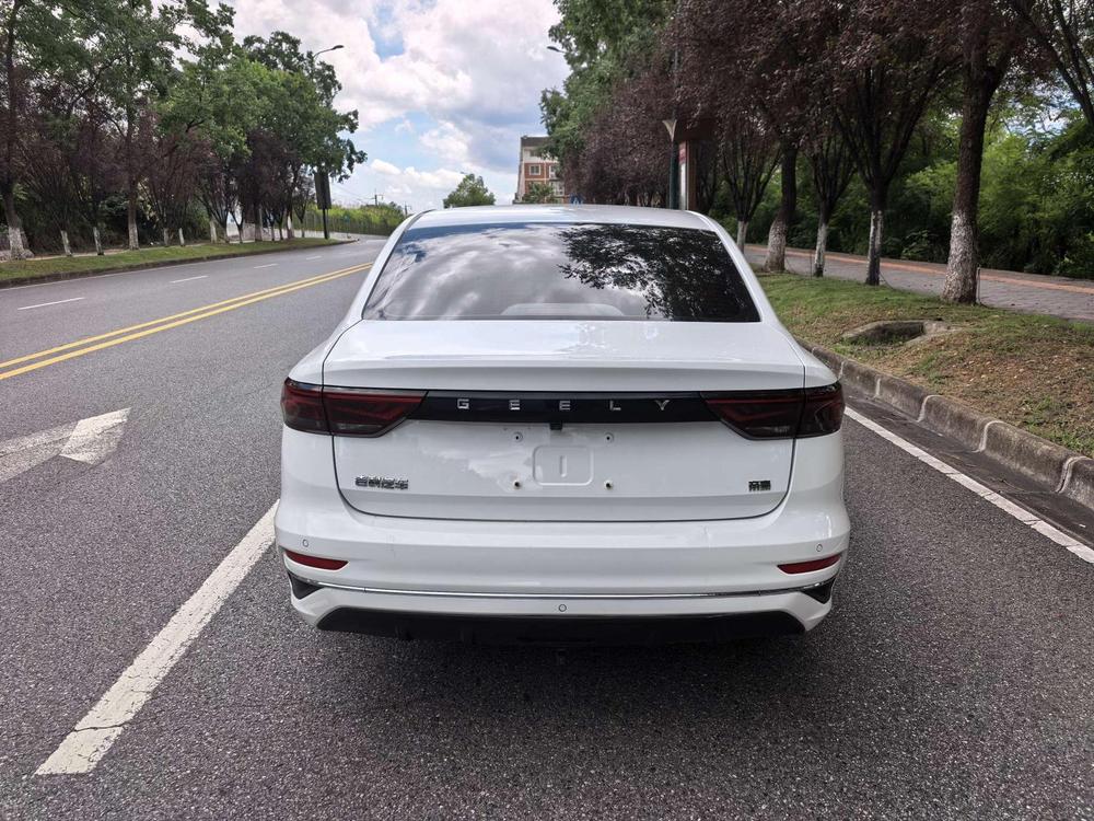 GEELY Emgrand 2023 #5 GEELY Emgrand 2023 car image #5