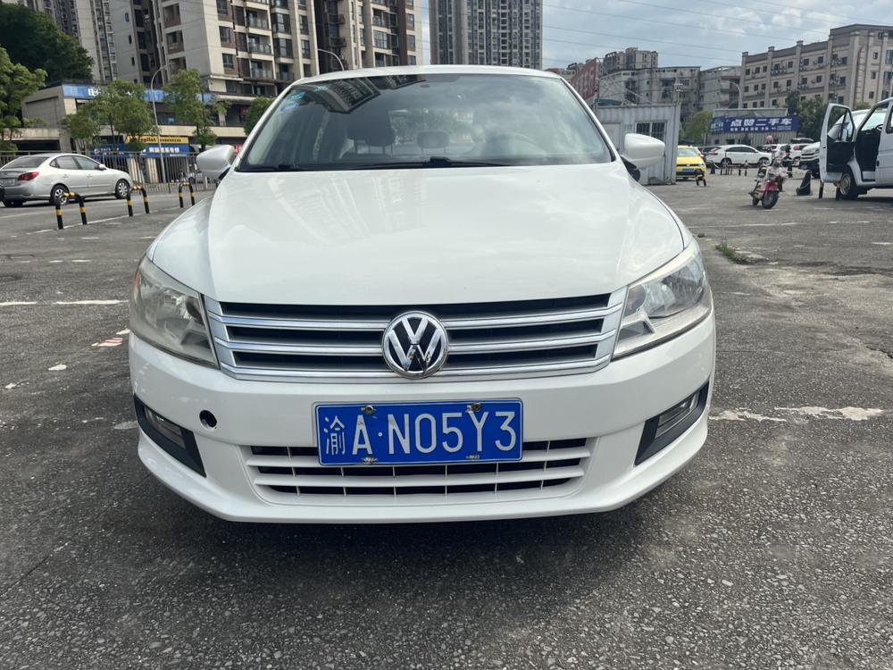 Volkswagen Santana 2016 car image #2