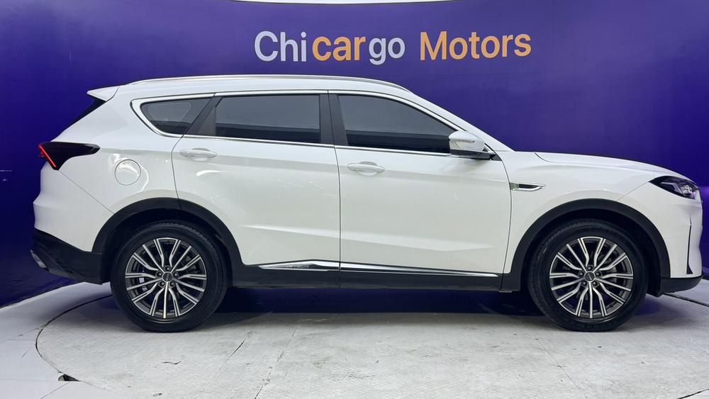 Jetour X70 PLUS 2023 #8 Jetour X70 PLUS 2023 car image #8