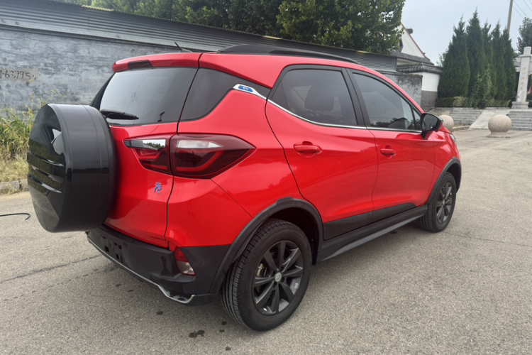 BYD Yuan New Energy 2019 #11 BYD Yuan New Energy 2019 image de voiture #11