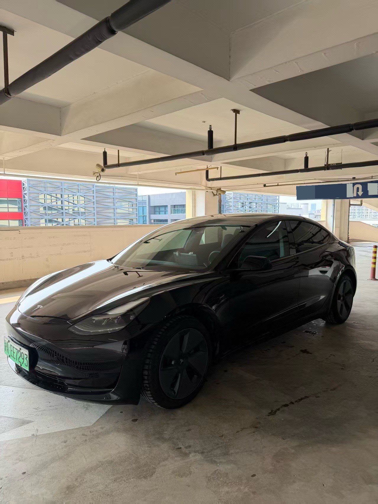 Tesla Model 3 2021 car image 