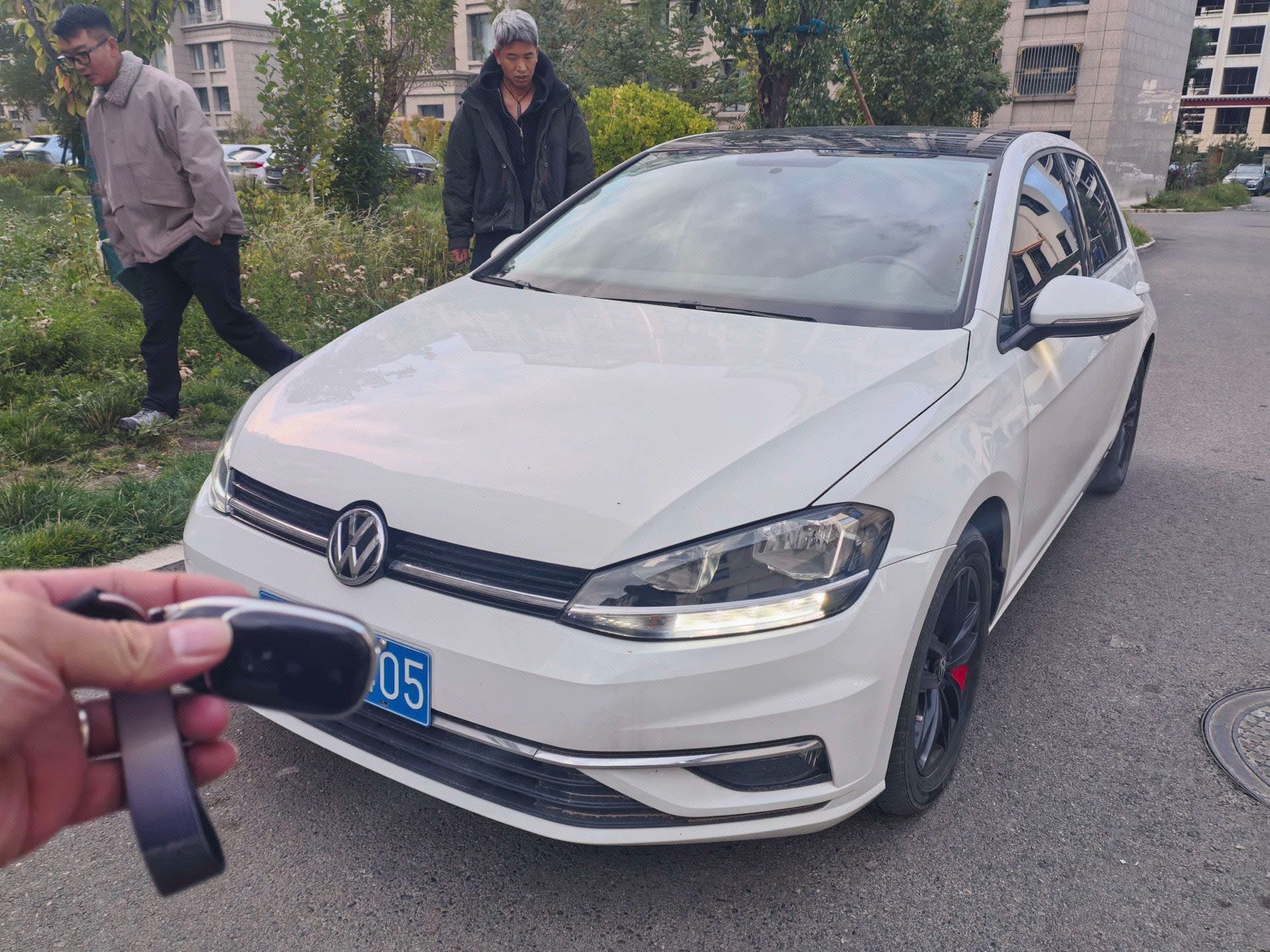 2018 2018 car image