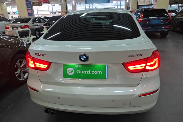BMW 3 Series GT 2018 #6 BMW 3 Series GT 2018 car image #6