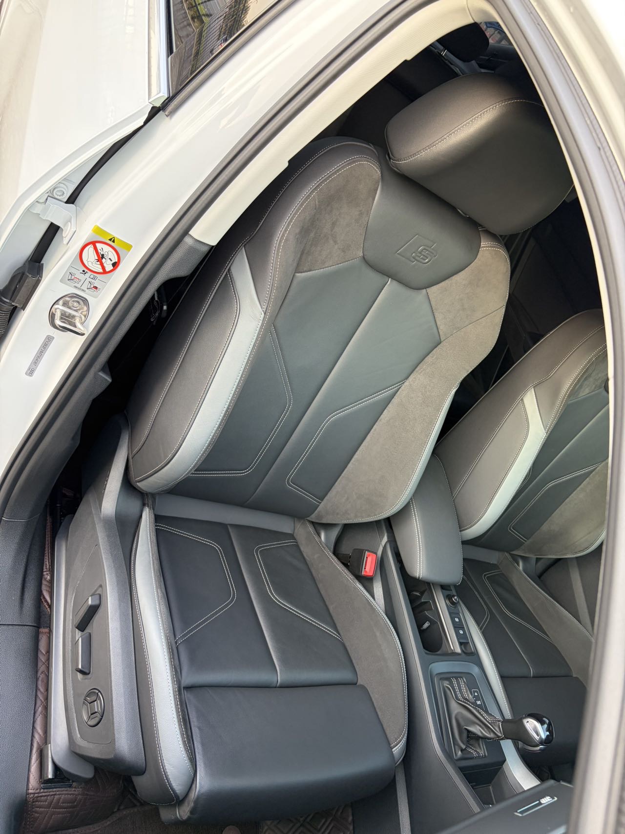Audi Q3 Sportback 2021 #8 Audi Q3 Sportback 2021 صورة سيارة #8
