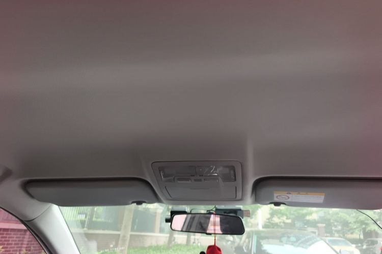 Toyota Corolla 2018 #16 Toyota Corolla 2018 car image #16