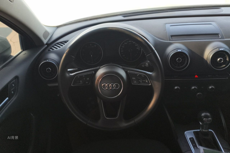 Audi A3 2018 car image #12