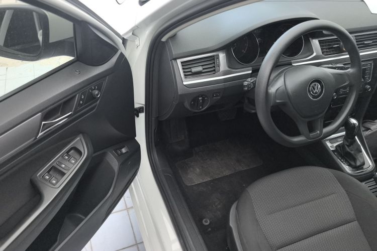 Volkswagen Bora 2022 image de voiture #16