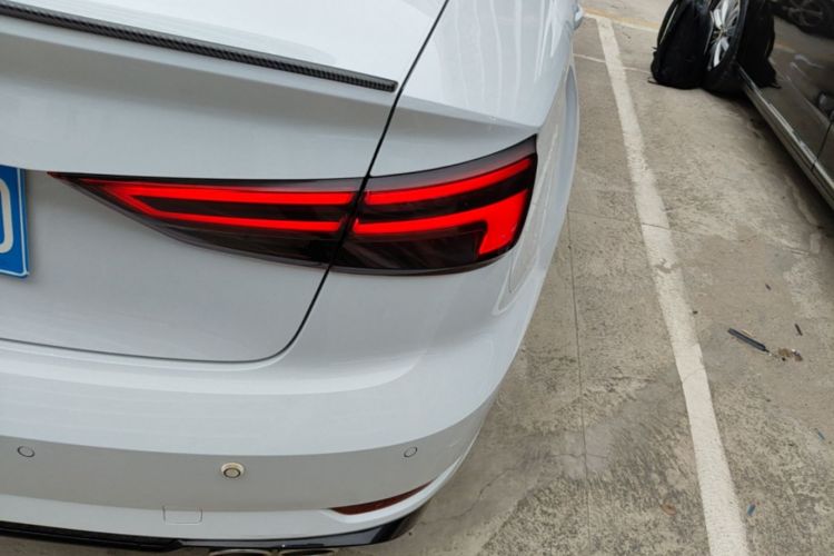 Audi A3 2019 car image #8